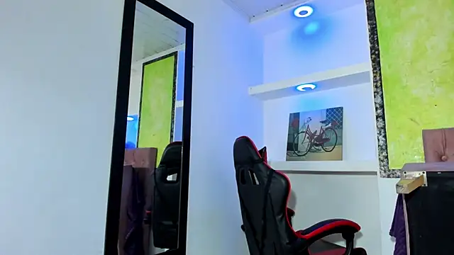 Raven_Rouge_ live sex cam