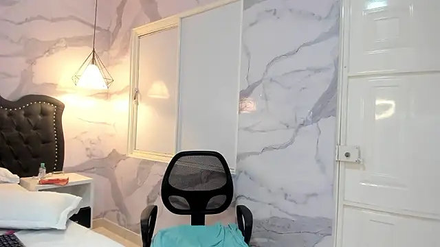 carol_69's cam snapshot