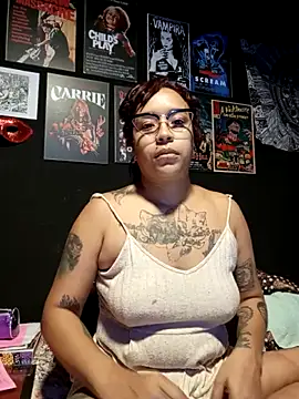 GingerLara's cam snapshot