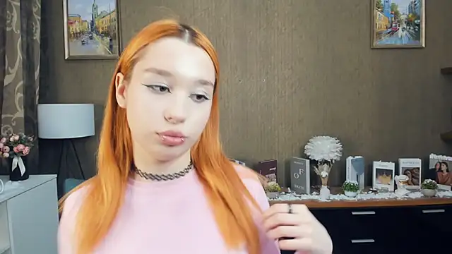 NelleCaram's cam snapshot