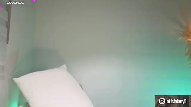 Addison_baker live sex cam