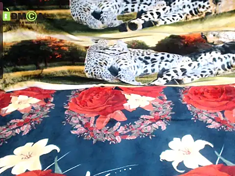 Queen_Sarah live sex cam