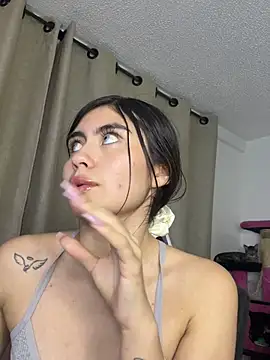 Stormi_th live sex cam