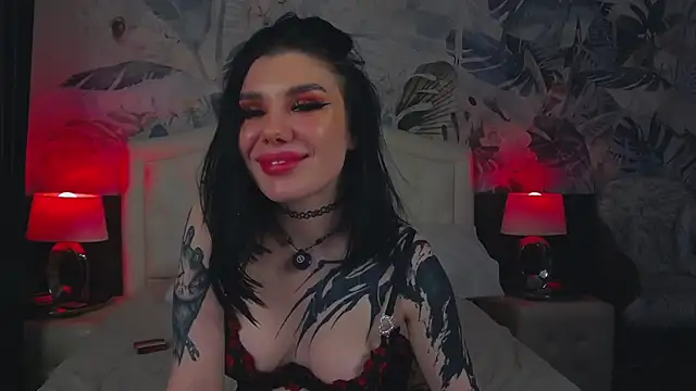 MaeveMoon's cam snapshot