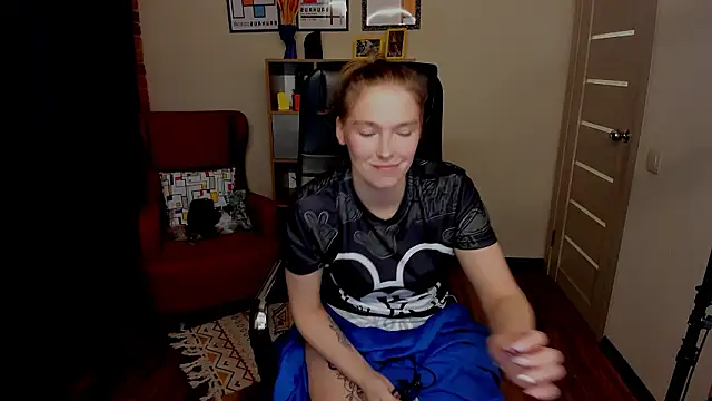 _fiona_Love's cam snapshot