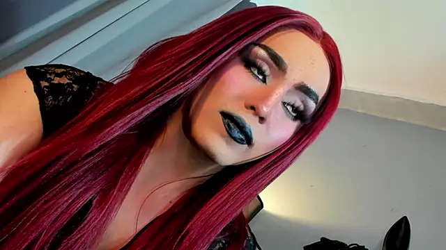 DominaAurumXXX live sex cam