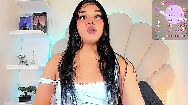 ValentinaMarinn live sex cam