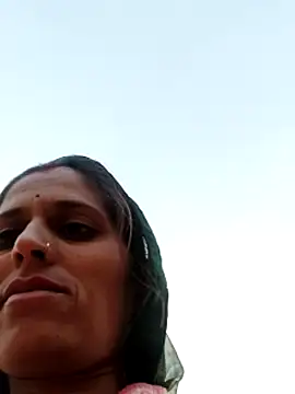 Bhavna8080's cam snapshot