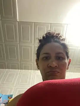 Carola-Ross live sex cam