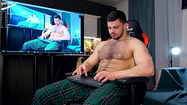 danielkraigforu's cam snapshot