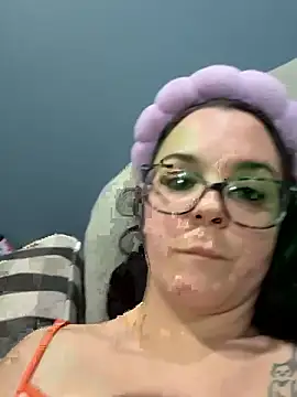 lanacolleen12's cam snapshot