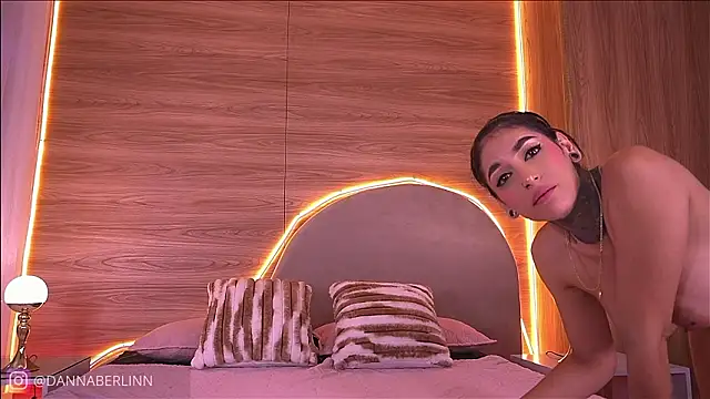 danna_berlin_ live sex cam