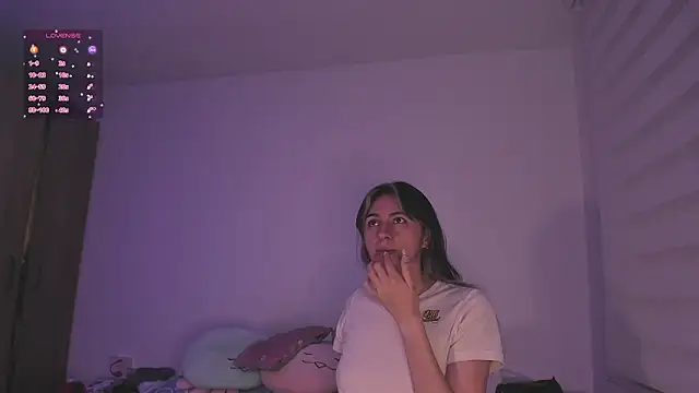 K2xxKrawl's cam snapshot