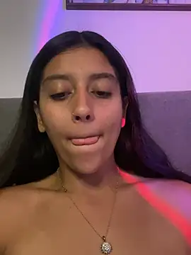 BrittanyDiaz's cam snapshot