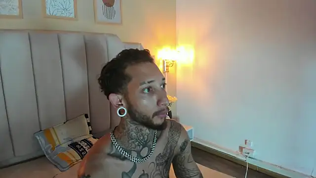 axel_valtier live sex cam