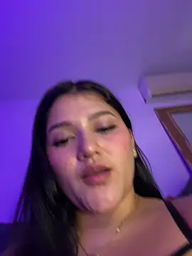 yey_bdsm's cam snapshot