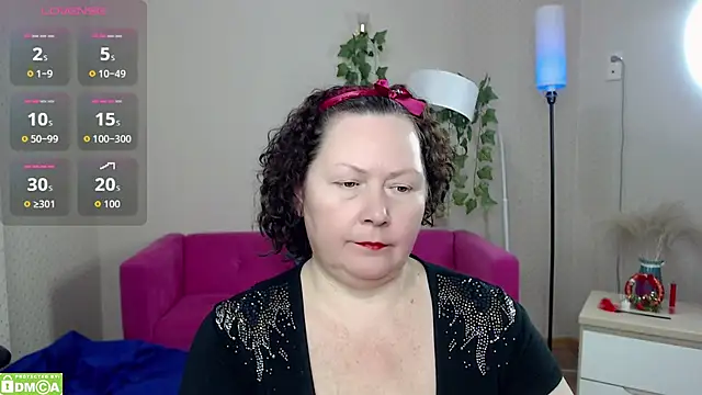 milf_hornys's cam snapshot