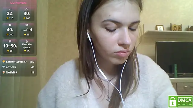 CeyaLier's cam snapshot