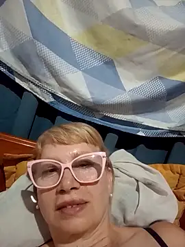 SexyMilf1211's cam snapshot