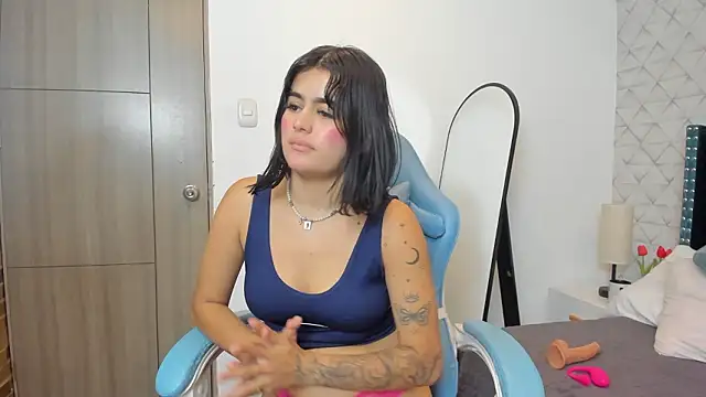 Valery_jame's cam snapshot