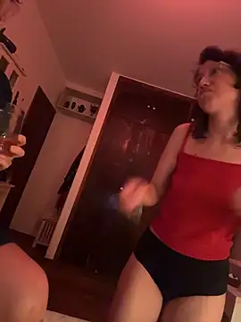 witchdub's cam snapshot