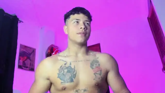 Dominic_Biker__ live sex cam