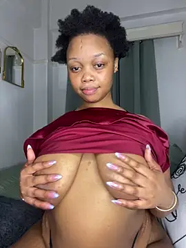 Queen_Tee23's cam snapshot