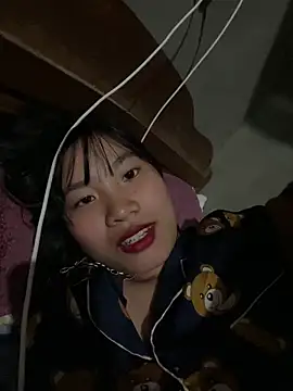 sukanaka99 live sex cam