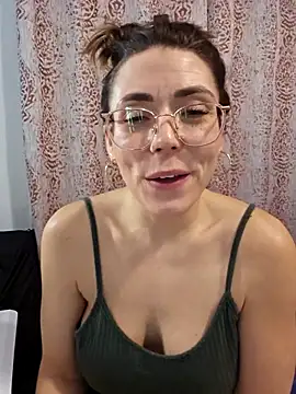 Ellie-Elizabeth live sex cam