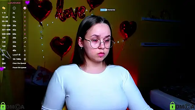 Lilysweet13's cam snapshot