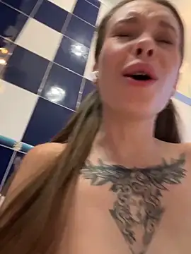 ElyseeXXX's cam snapshot