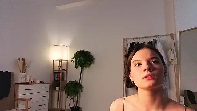 MirthaZien's cam snapshot