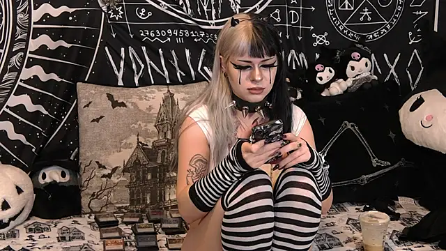 Paige_Turner live sex cam