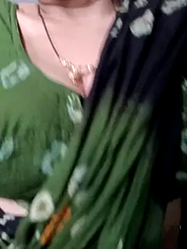 Rosy-B's cam snapshot