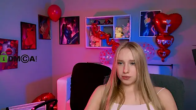 playful_sophie's cam snapshot