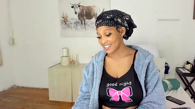 ConnieSmall24 live sex cam