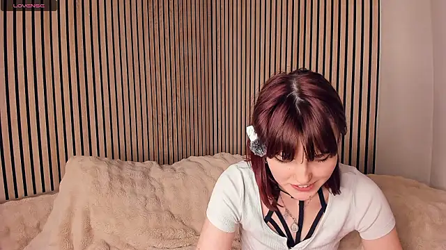 CamieBudworth's cam snapshot