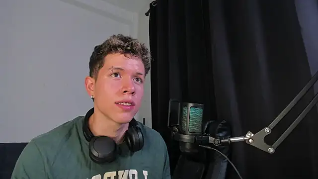 nathan_blake live sex cam