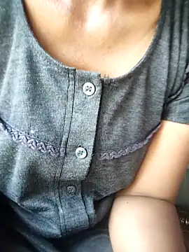 Gautami-telugu's cam snapshot