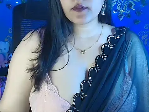 elegant_elina's cam snapshot