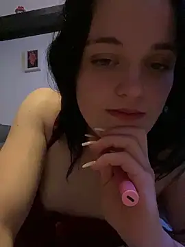 LeonieClaire's cam snapshot