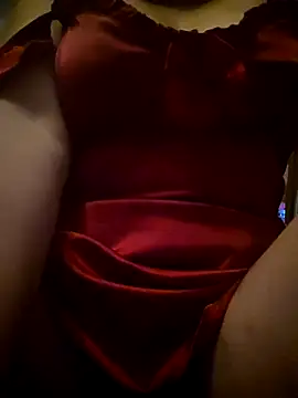 Otillia_saxole's cam snapshot