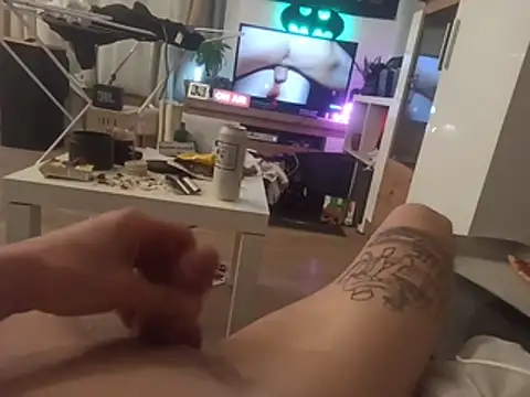 StonerRickyten live sex cam