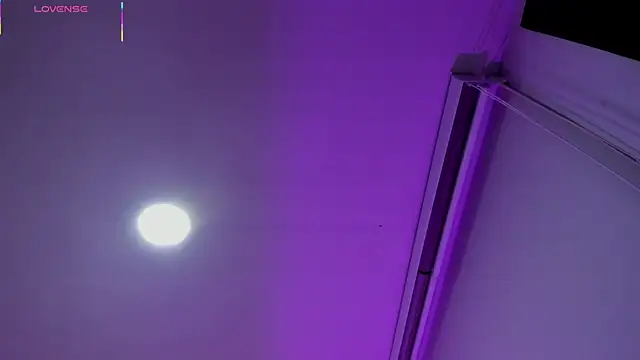 Oriana_Guzman live sex cam