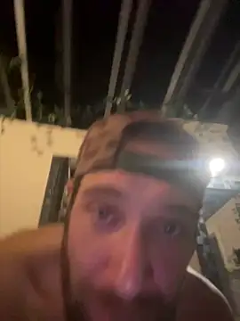 SmokingSloth live sex cam