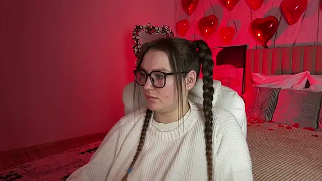 MoonlightLovee's cam snapshot