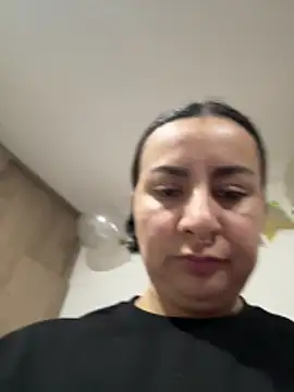 Abril_Luv live sex cam