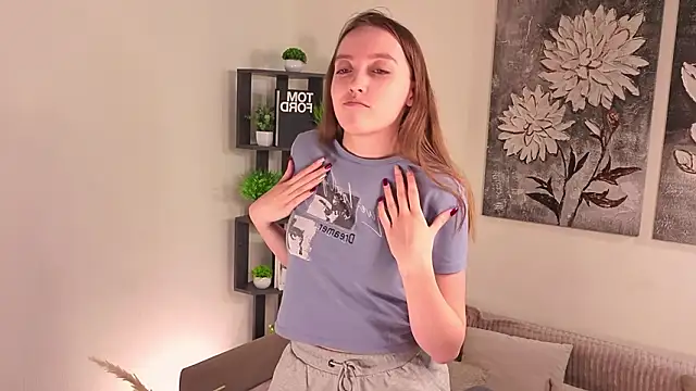 NenaWord's cam snapshot