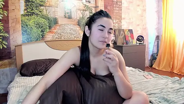 _littleangie_'s cam snapshot