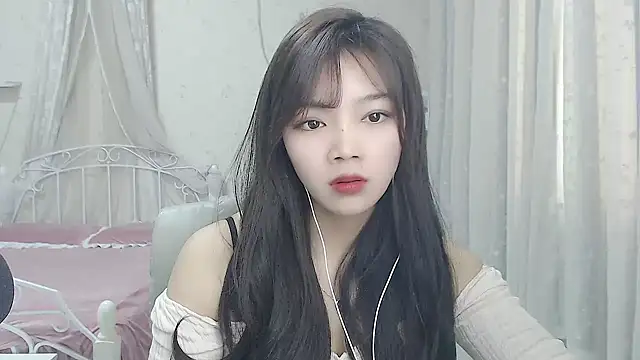 Romy-sweet's cam snapshot